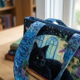 Handgefertigte Tasche | Die schwarze Katze und die Bücher